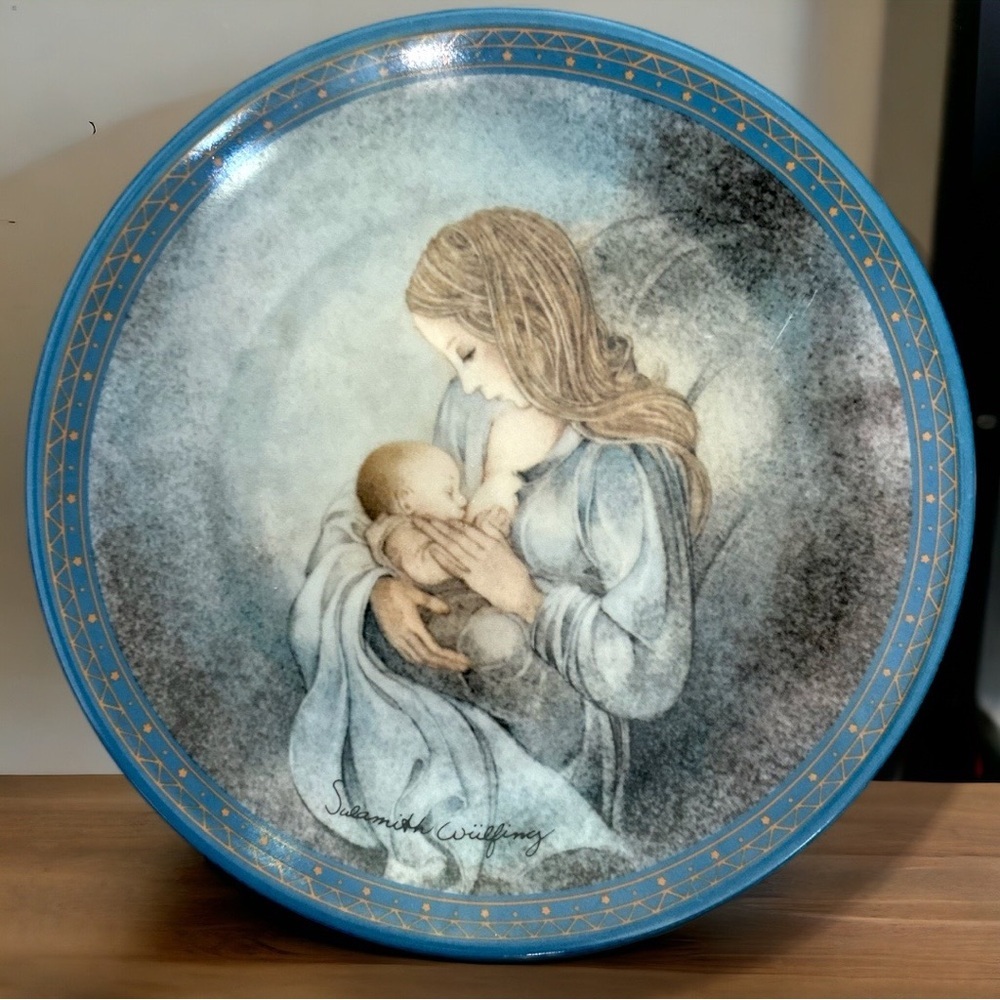 Vintage Breastfeeding Motherhood Plate Mother & Child Gorgeous Sentimental